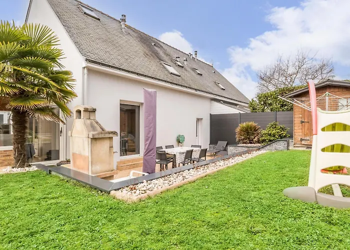 Familial A Avec Jardin, Terrasse, Wifi Et Equipements Bebe - Fr-1-306-1073 Holiday home *